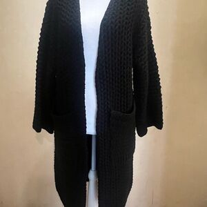 SAACHI Black Knit Cardigan
